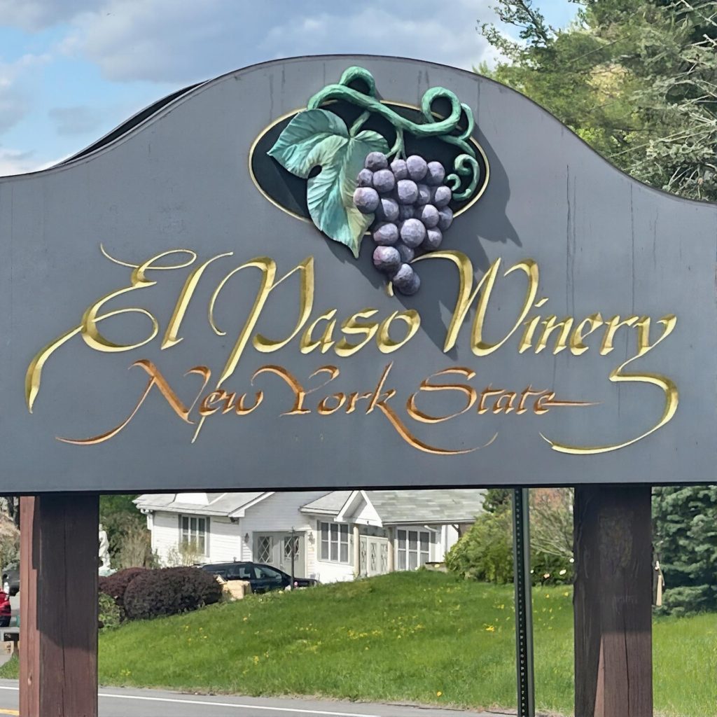 Entrance sign for El Paso Winery Inc. in the Hudson Valley during a chauffeured wine tasting tour from Westchester County.